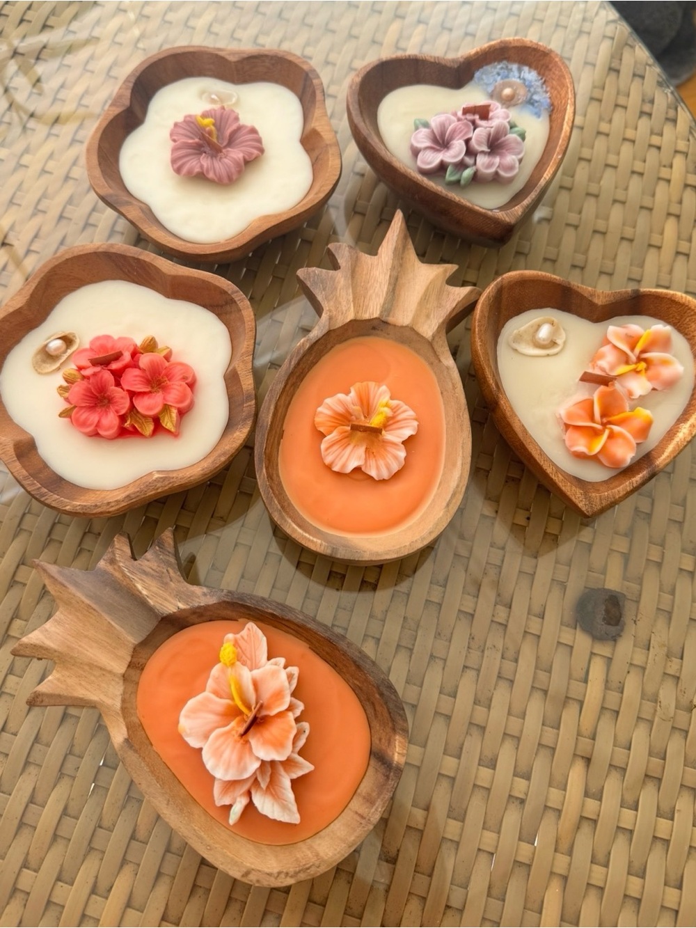 Handmade Tropical Flower Acacia Wood Bowl Candles